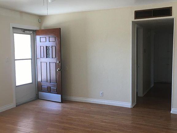 1017 E Virginia Way - Photo 2 of 12
