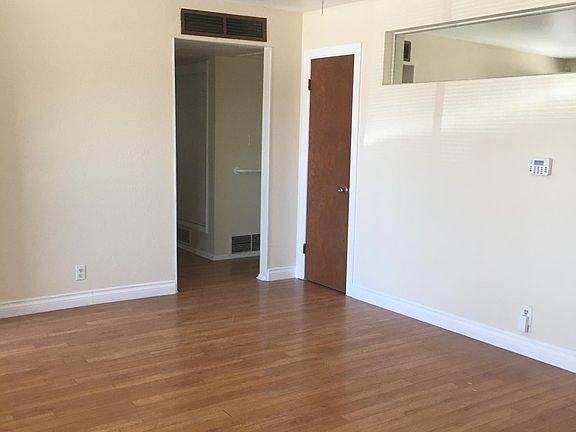 1017 E Virginia Way - Photo 3 of 12
