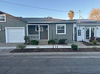 5203 Q St - Photo 2 of 12