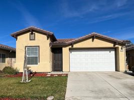 featured image of 1447 La Sierra St