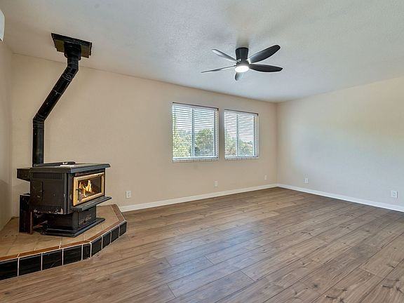 8471 Latrobe Rd - Photo 3 of 16