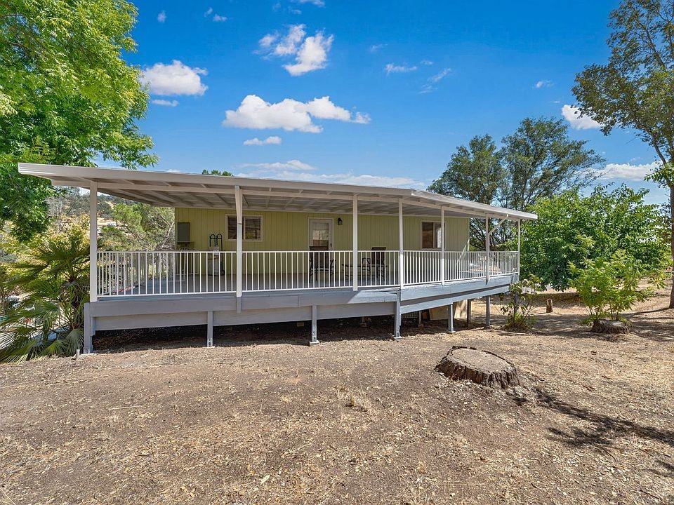 8471 Latrobe Rd - Photo 6 of 16