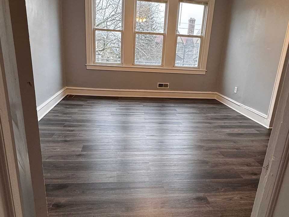 2223 Rhawn St - Photo 4 of 12