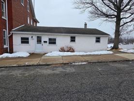 272 Chestnut St - Photo 1 of 1