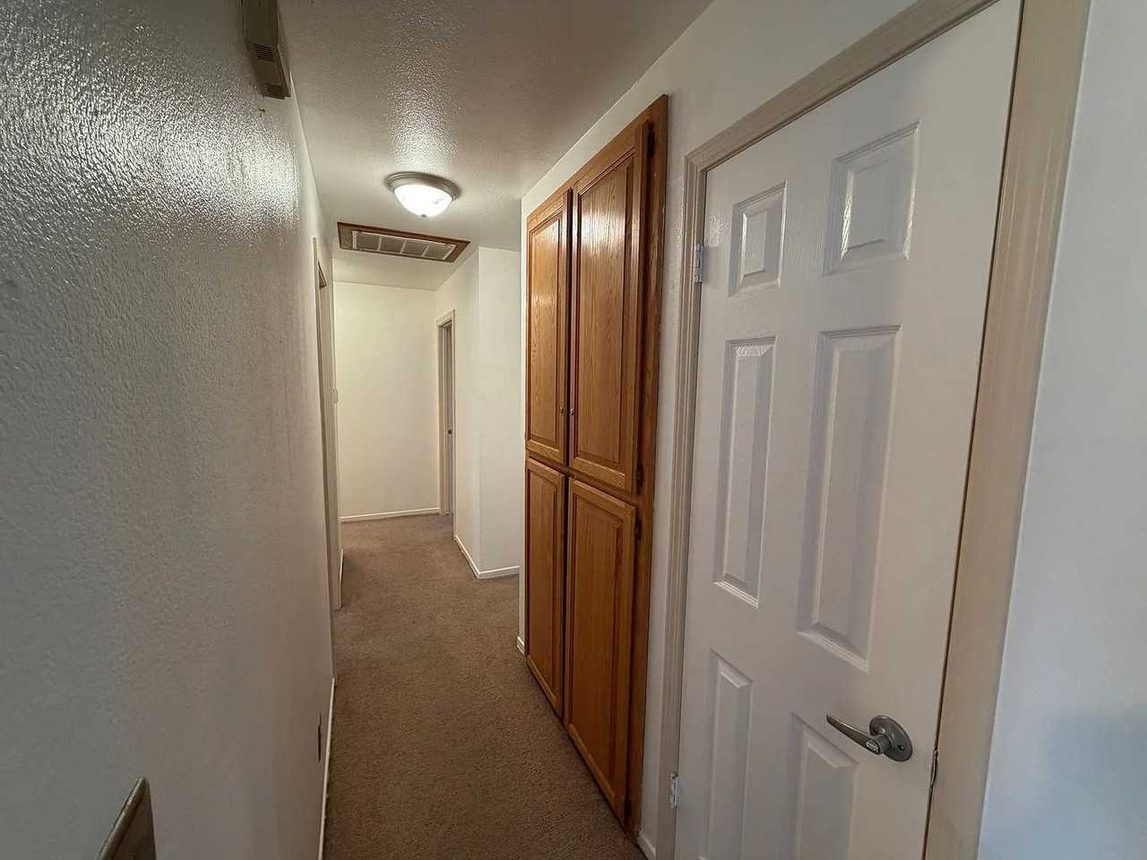 8579 Underhill Dr - Photo 6 of 11