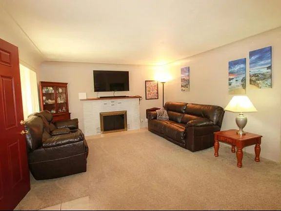 11209 Arvada Ave Ne - Photo 2 of 16