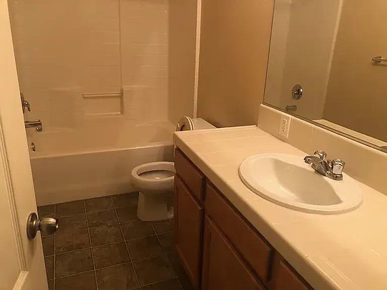 2501 Basque Hills Dr - Photo 5 of 7