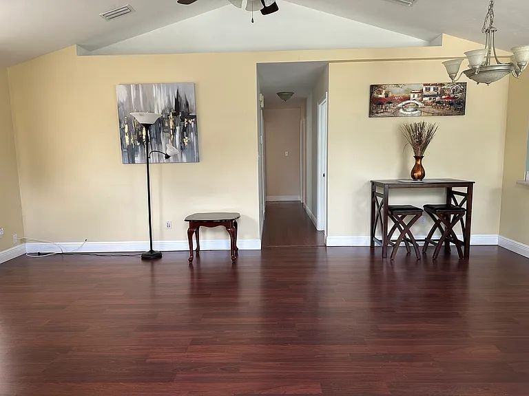 18098 Petoskey Cir - Photo 4 of 18