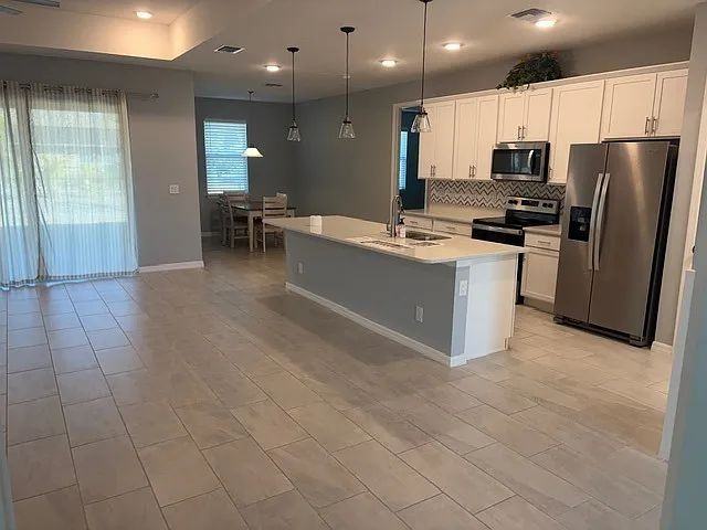 16203 Maya Cir - Photo 2 of 12