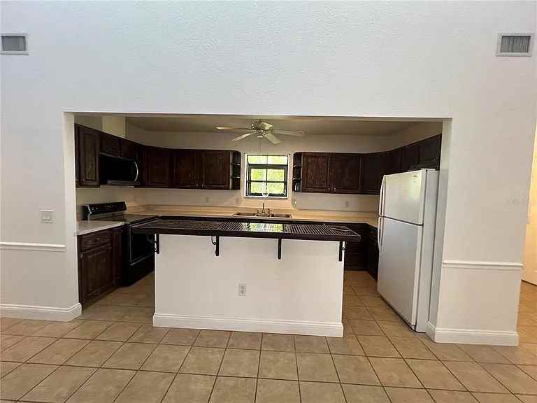 2615 Myrtle Ave - Photo 6 of 16