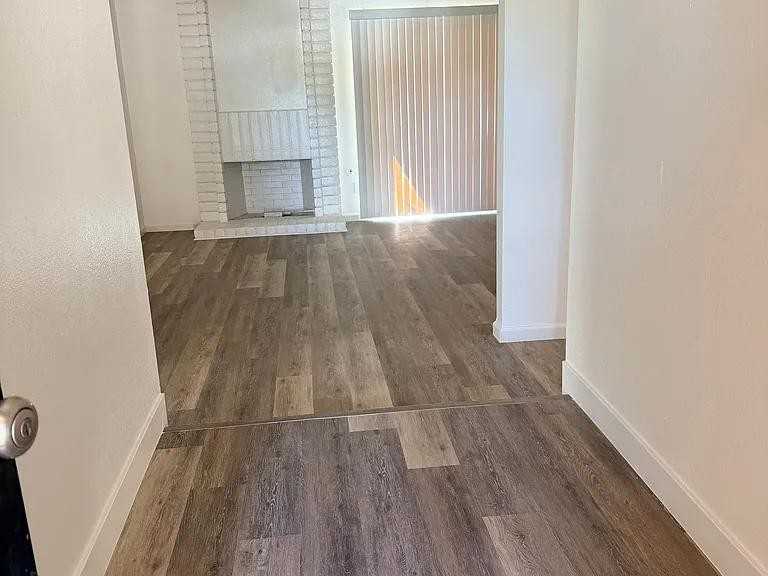 3208 Smokehouse Ave - Photo 4 of 25