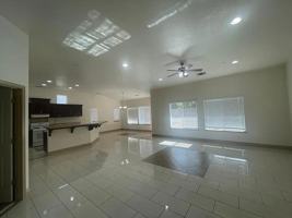 featured image of 818 Claremont Ave