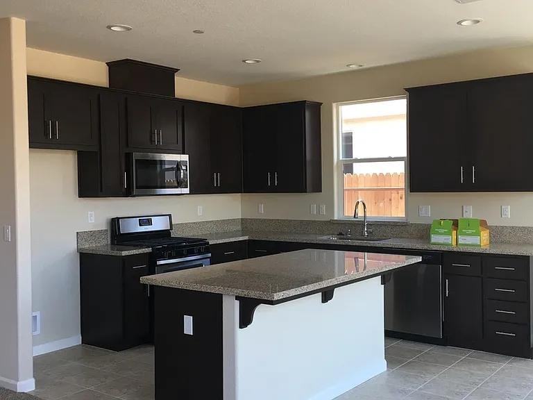 547 Glendon Ct - Photo 3 of 19