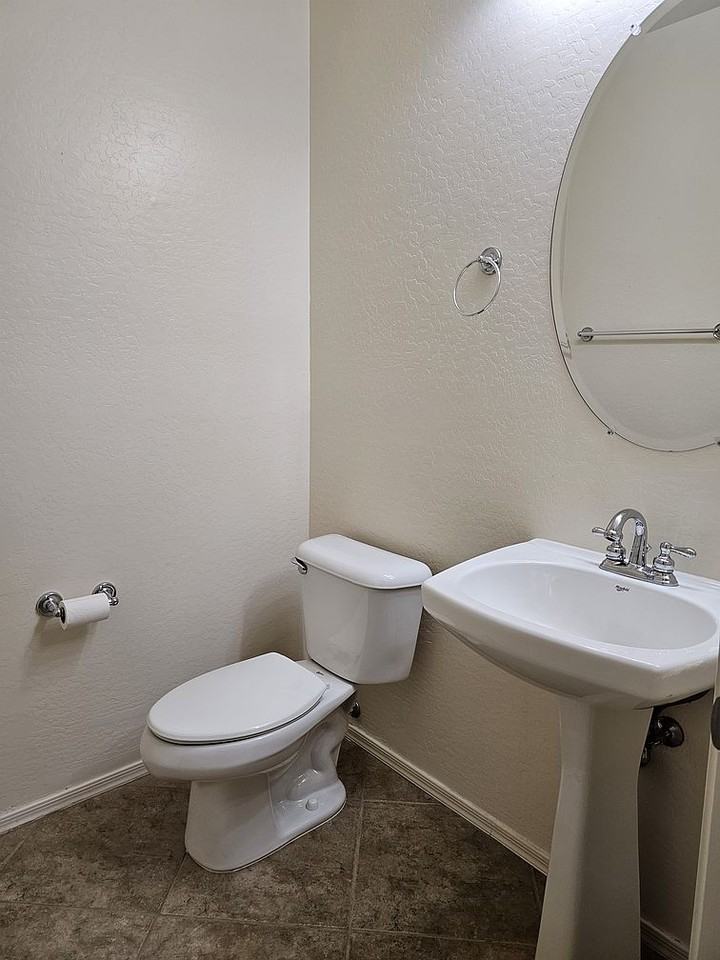 11937 W Nadine Way - Photo 7 of 24