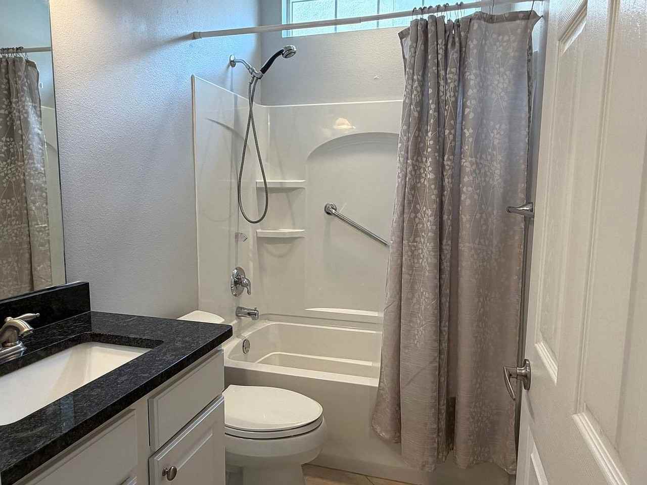 28 Darby Creek Ct - Photo 2 of 30