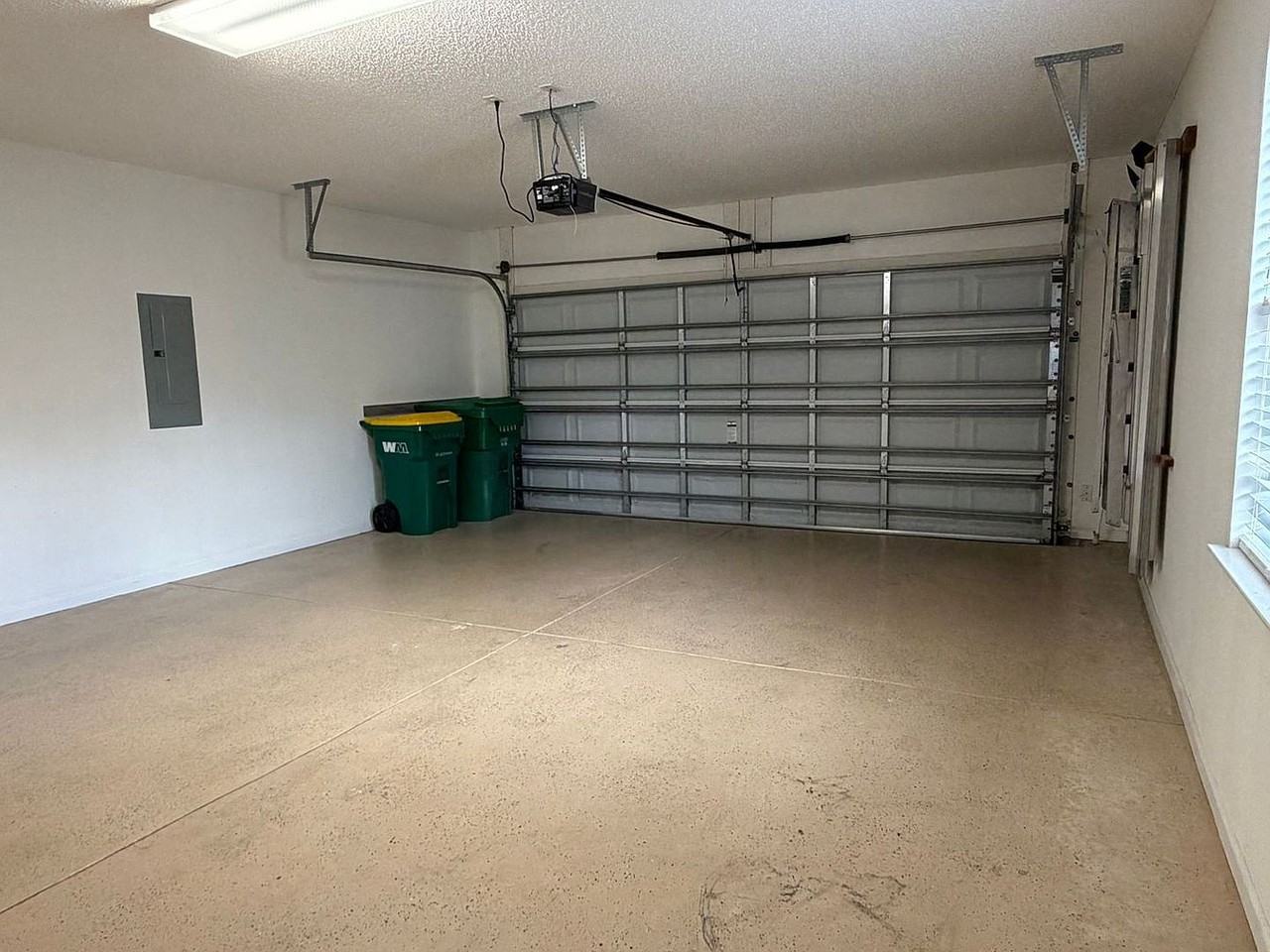 28 Darby Creek Ct - Photo 3 of 30