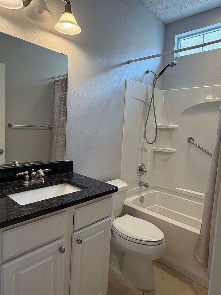 28 Darby Creek Ct - Photo 6 of 30