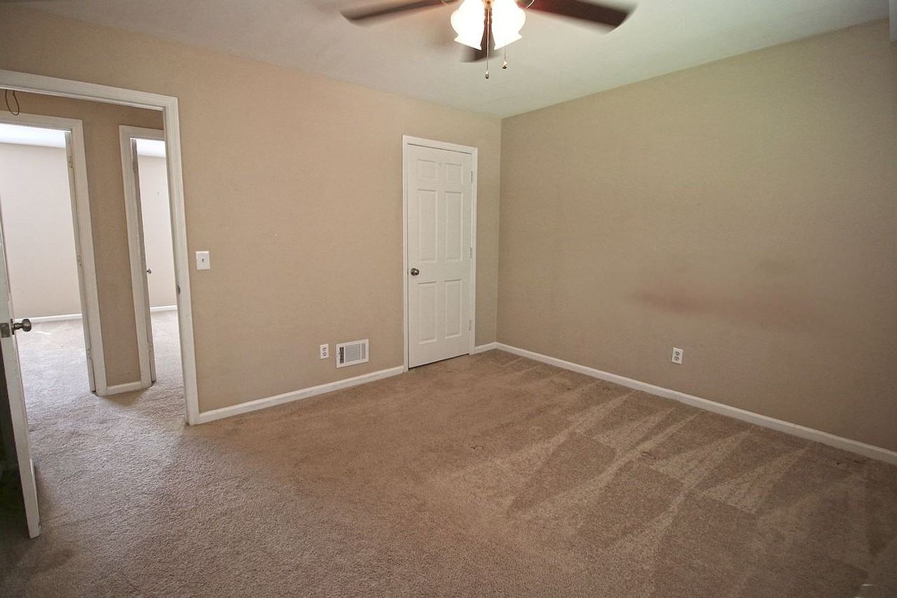 6621 Dare Cir - Photo 2 of 14