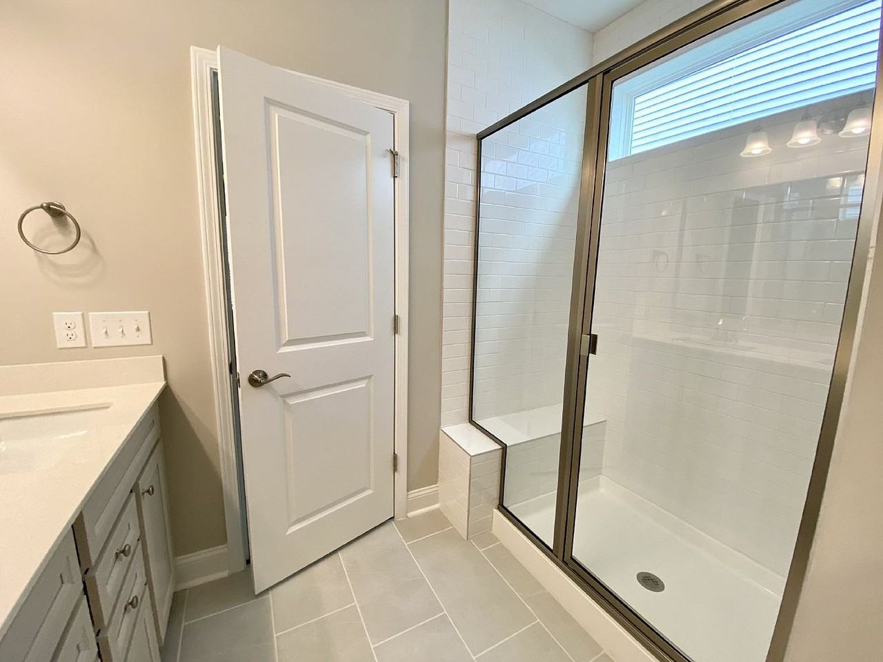 203 Danner Dr - Photo 7 of 16