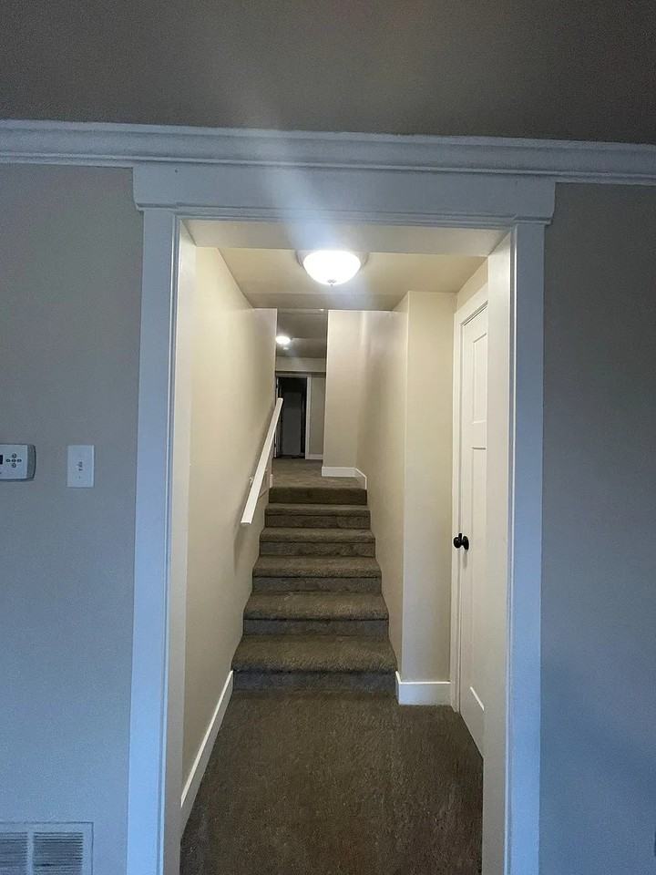 2191 E Crystal Ave - Photo 7 of 17