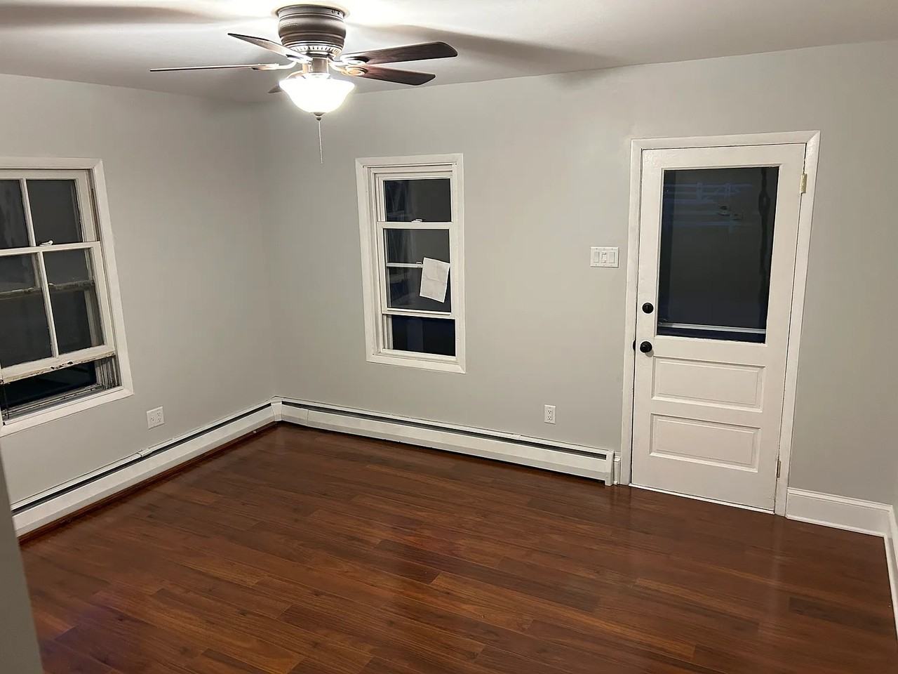 167 Winona St - Photo 4 of 14