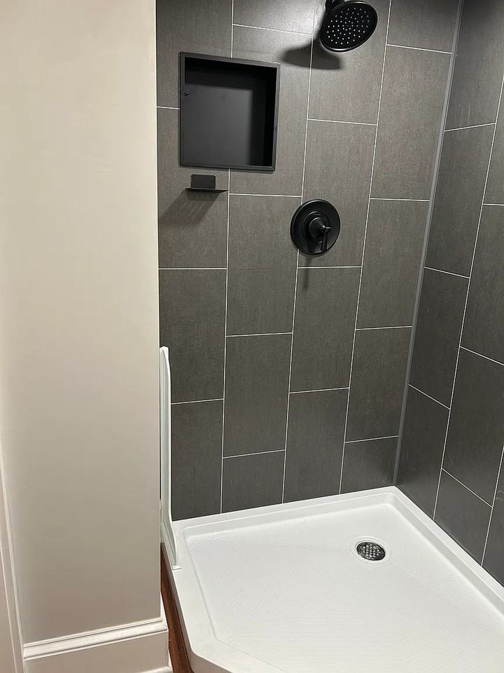 167 Winona St - Photo 5 of 14