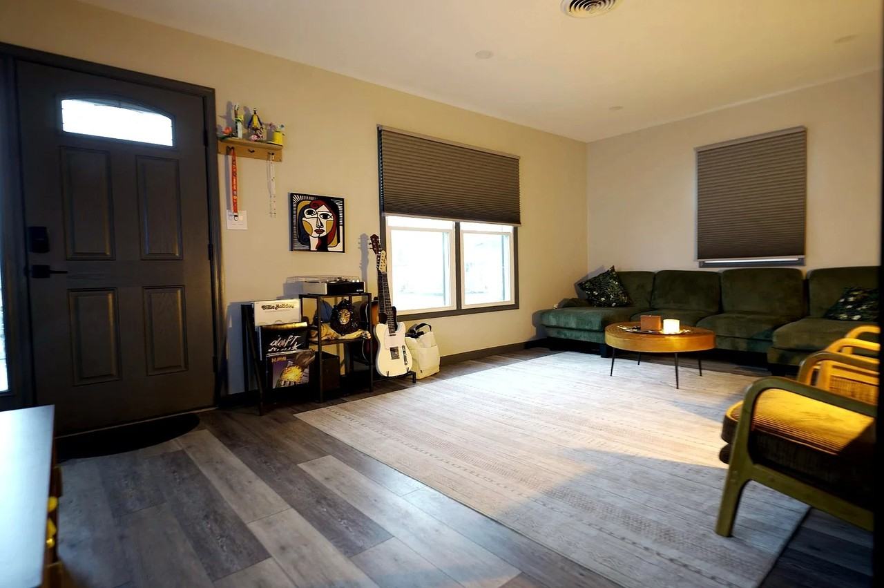 807 Terrace Dr - Photo 4 of 8