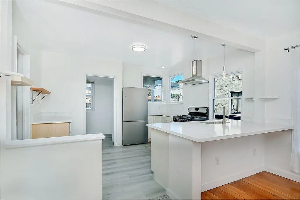 2439 89th Ave - Photo 7 of 23