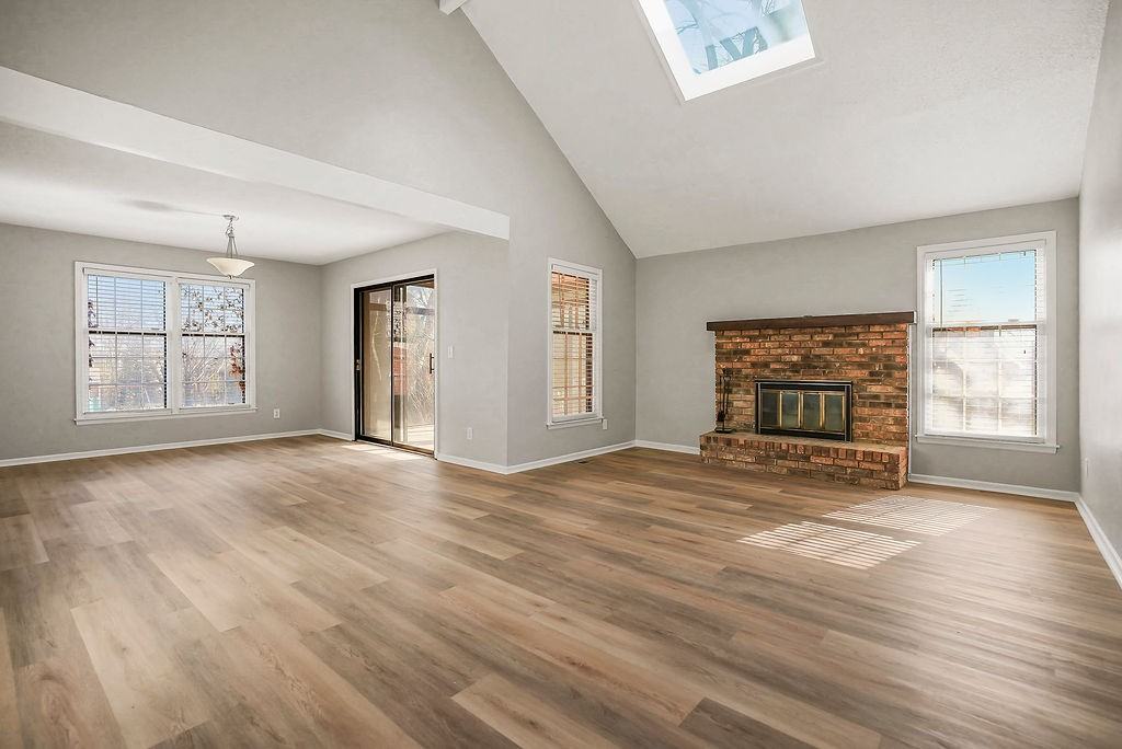 11109 Delmar Ct - Photo 3 of 36