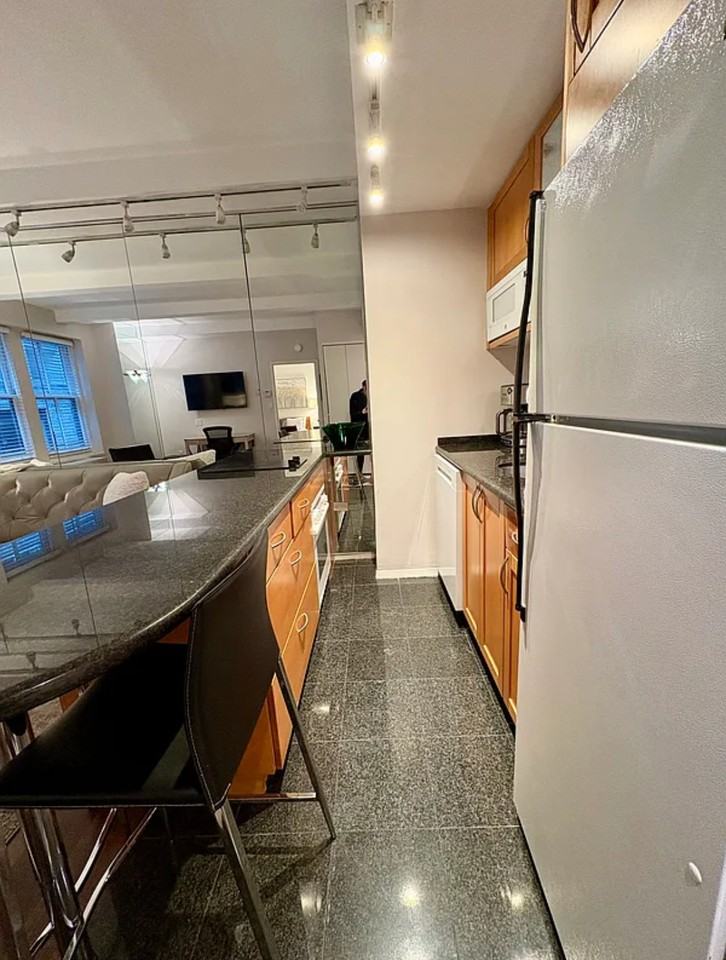 150 W 51st St #1931 - Photo 6 of 12