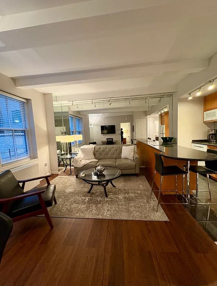 150 W 51st St #1931 - Photo 7 of 12