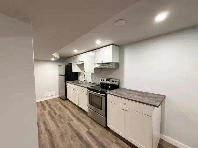 22 Wycliffe Cres #2 - Photo 2 of 13