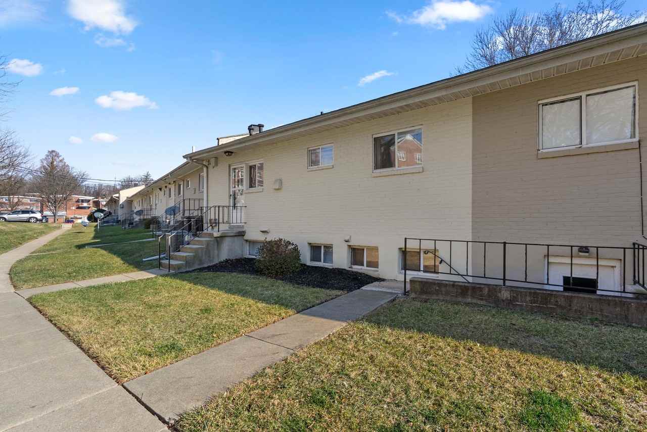 6118 Northwood Dr #B - Photo 4 of 14