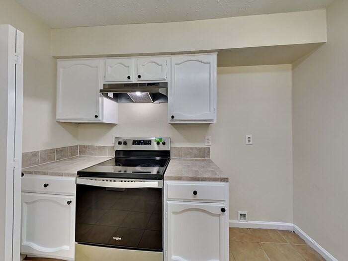 14114 Fleur De Lis Blvd - Photo 7 of 18