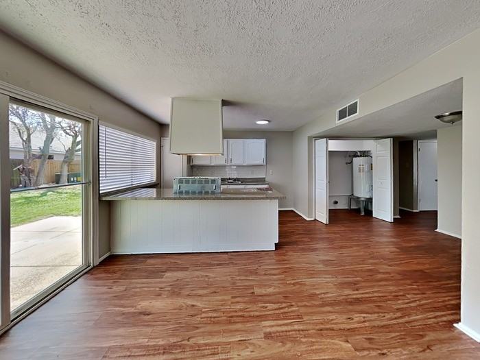 6646 Loch Langham Dr - Photo 7 of 19