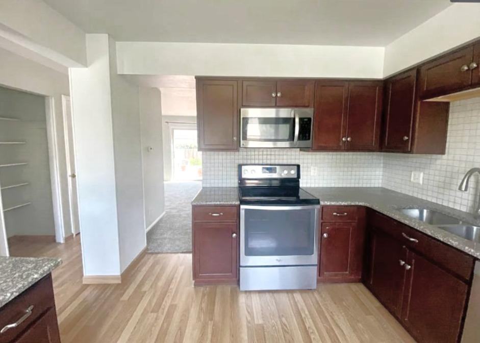 392 E 116th Ave - Photo 3 of 18