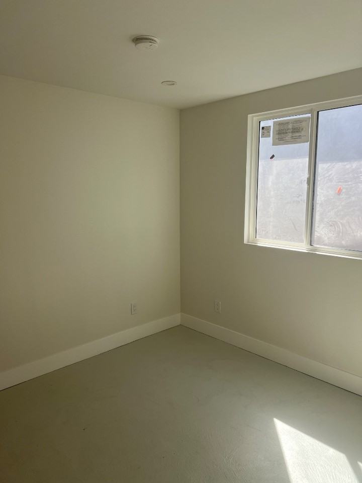 3541 Homeland Dr - Photo 6 of 17