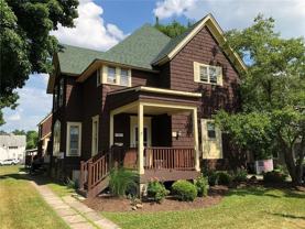 37 Perrin Apt #4 Street - Photo 1 of 1