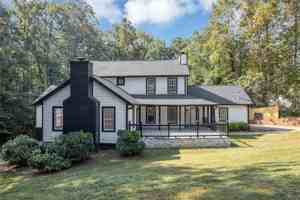 featured image of 172 Oak Forest Dr Se