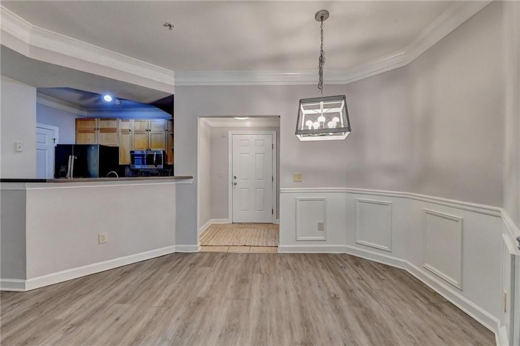 232 Ashford Cir - Photo 5 of 17