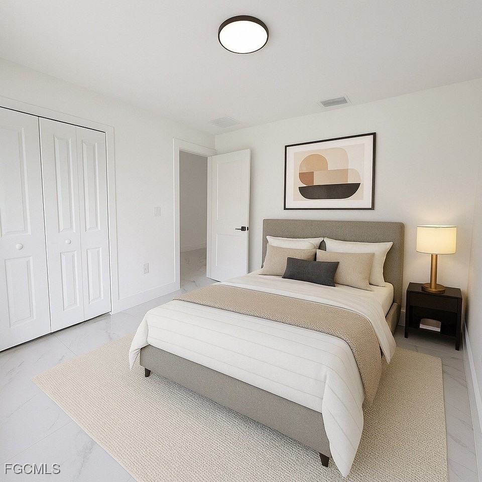 670 Chemstrand St E - Photo 7 of 34