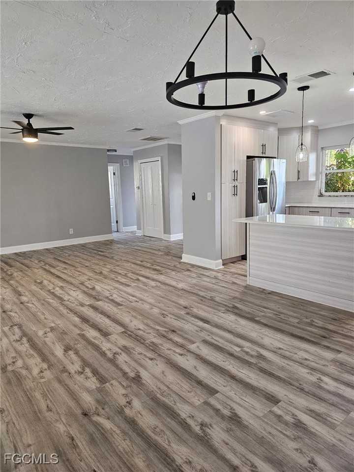 3933 E River Dr - Photo 6 of 18