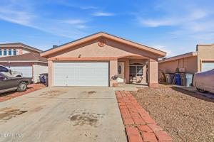 featured image of 3836 Tierra Roca Pl