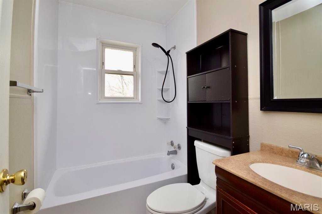 511 N 5th St - Photo 7 of 10