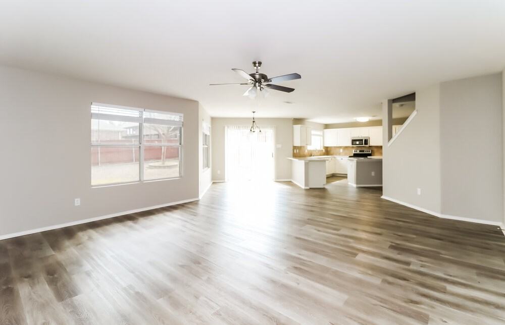 9953 Legacy Dr - Photo 5 of 17