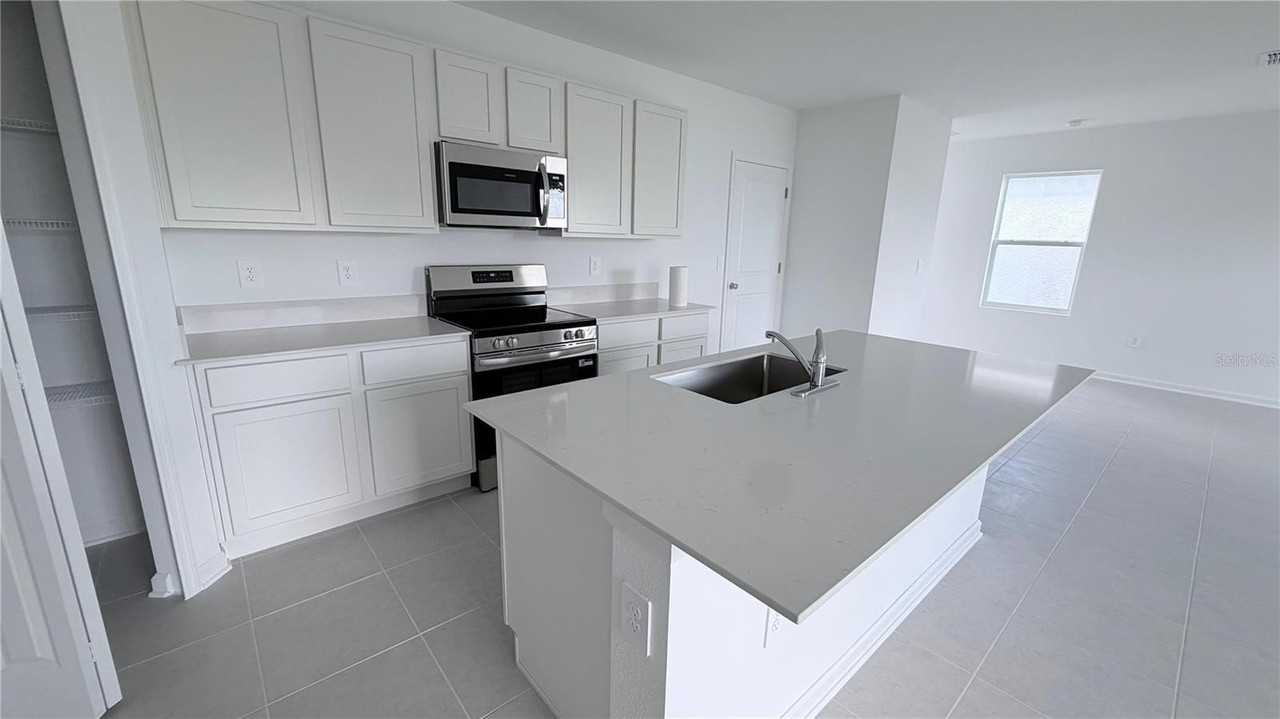 776 Trotters Dr - Photo 7 of 43