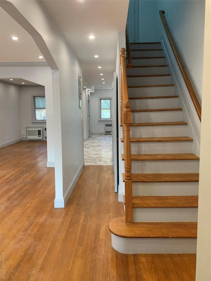 6543 Alderton St - Photo 4 of 5