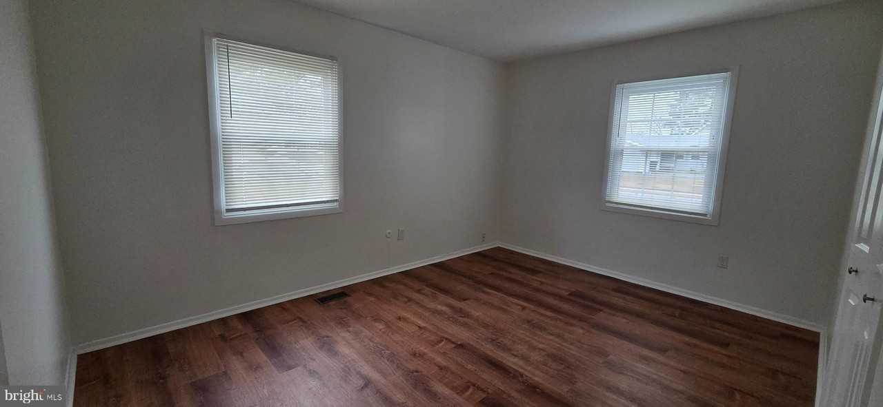 10 Gardenbrook Ln - Photo 7 of 14