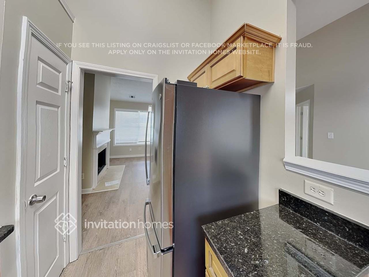 4835 Daintree Ct - Photo 5 of 16