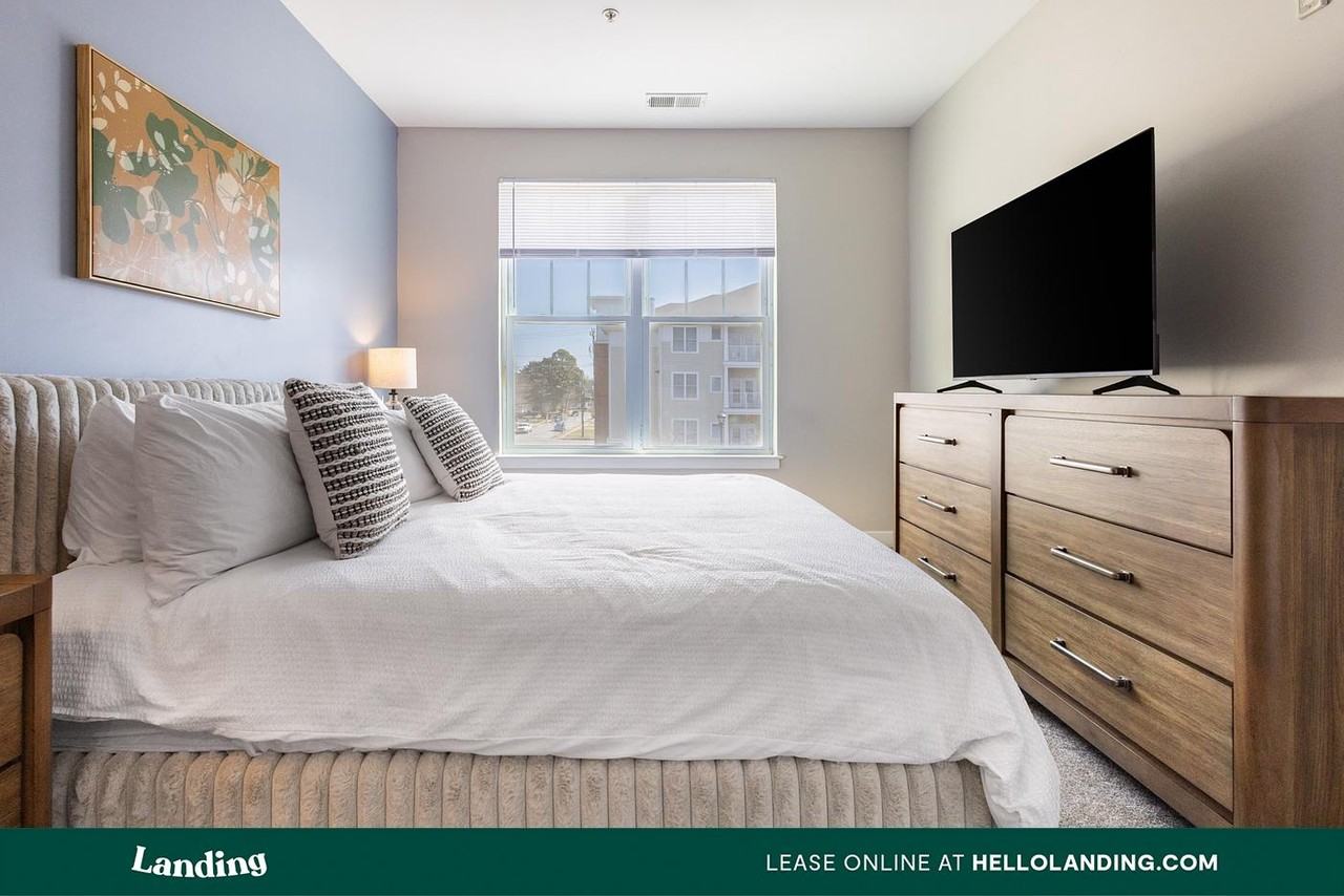 6115 Tidewater Drive - Photo 6 of 50